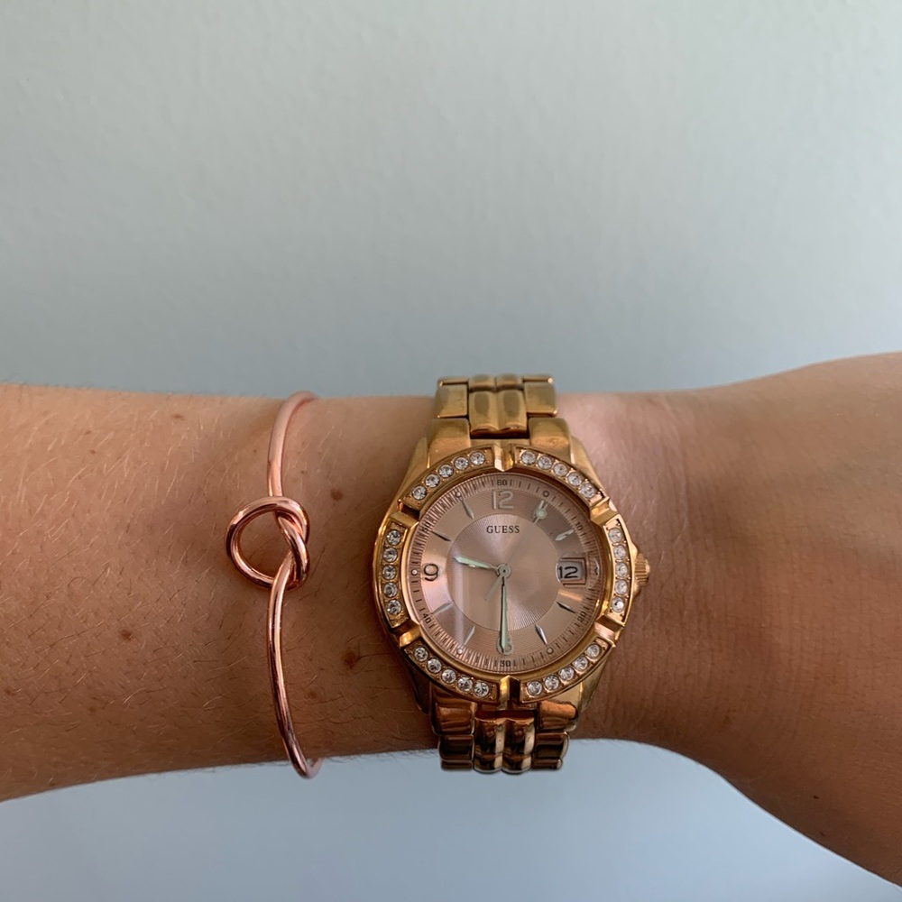 Guess Boyfriend Watch with free knot bracelet